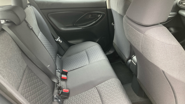 Toyota Yaris Cross 1.5 Hybrid Icon 5dr CVT Hybrid Estate